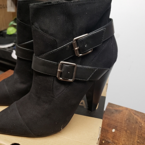 Le chateau Sandals  NEW size 10 - Picture 3 of 8
